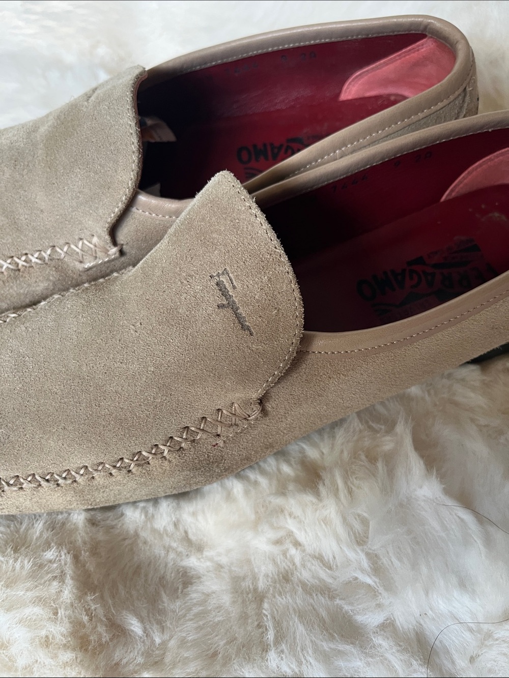 Salvatore Ferragamo Beige Suede Moccasin Loafers size 9 - Picture 3 of 8
